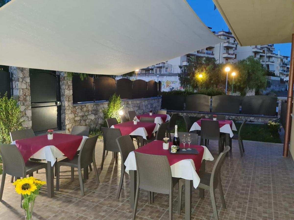 B&B Villa Chiara Bed And Breakfast Taormina Exteriör bild