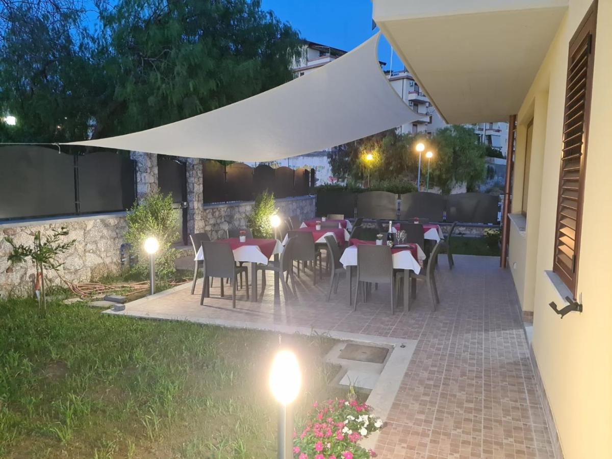 B&B Villa Chiara Bed And Breakfast Taormina Exteriör bild