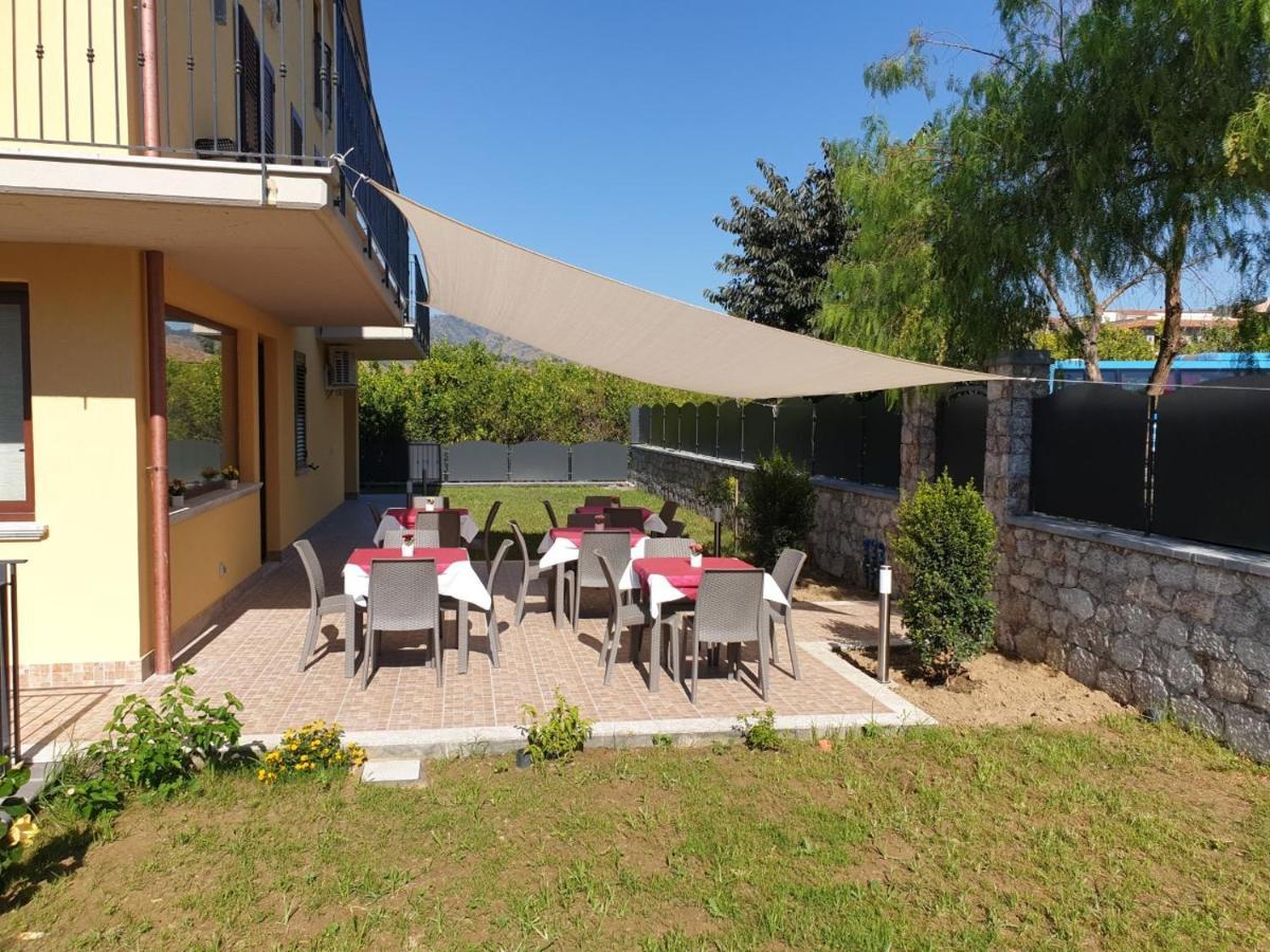 B&B Villa Chiara Bed And Breakfast Taormina Exteriör bild