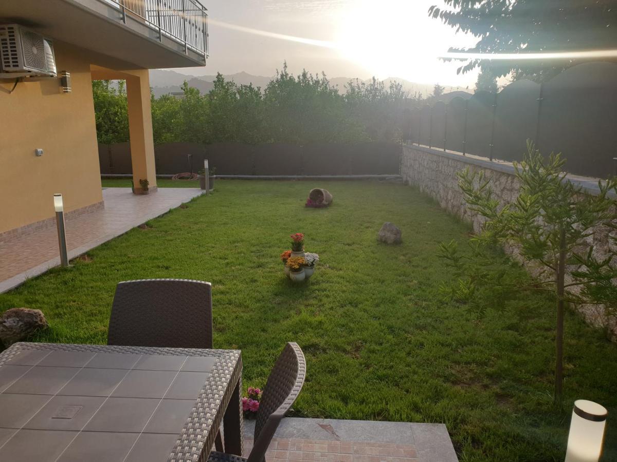 B&B Villa Chiara Bed And Breakfast Taormina Exteriör bild