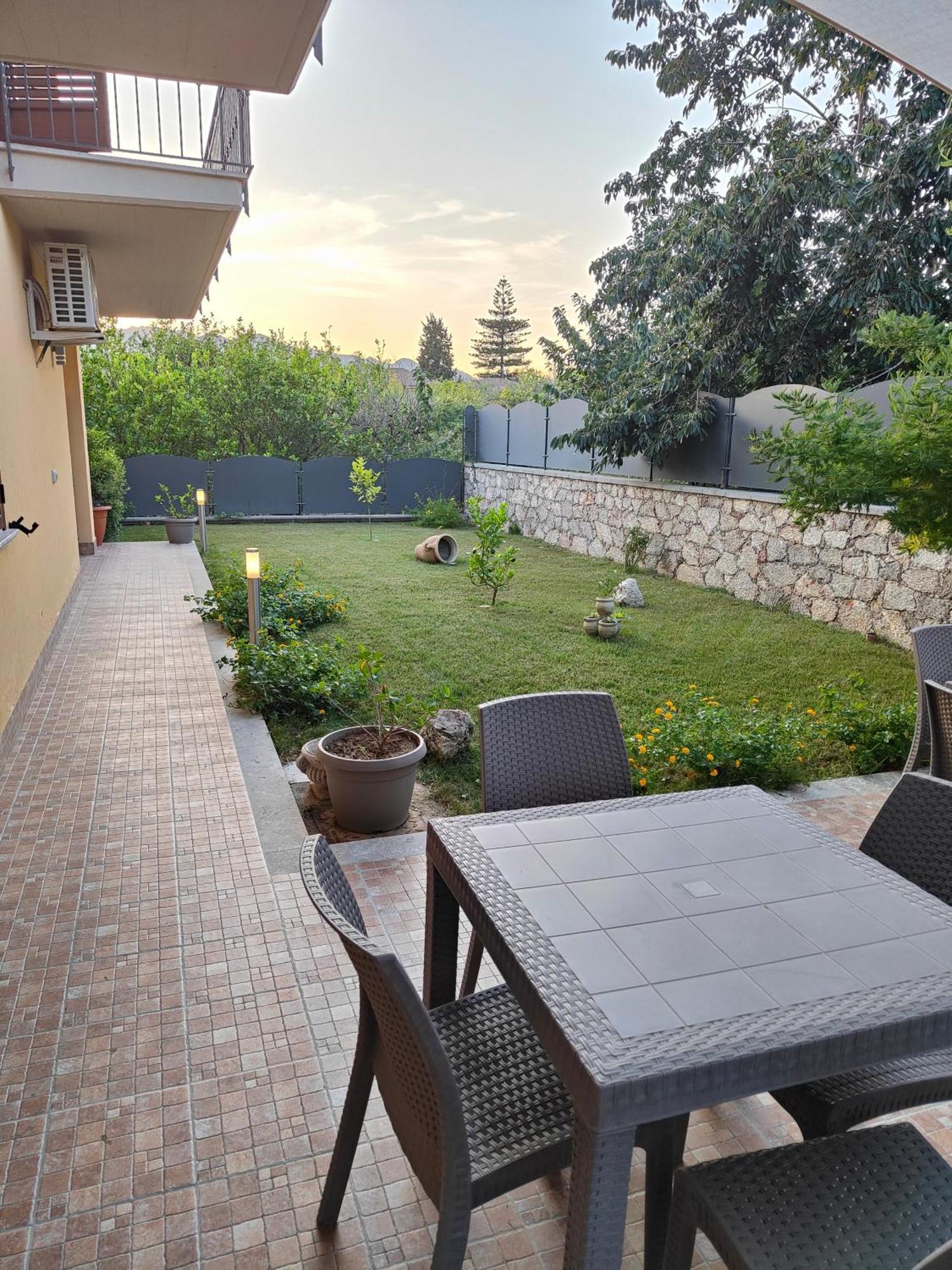 B&B Villa Chiara Bed And Breakfast Taormina Exteriör bild